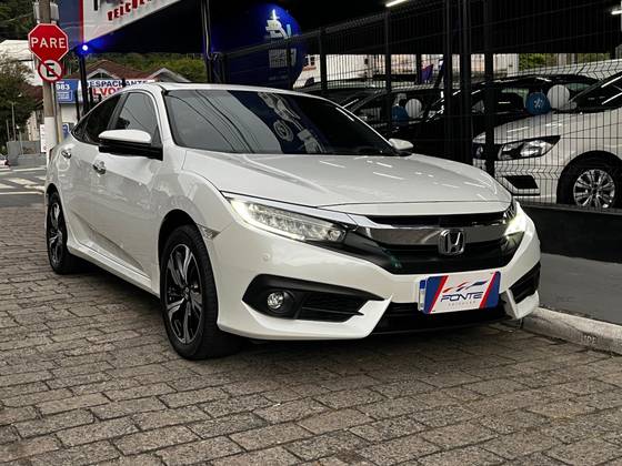 HONDA CIVIC 1.5 16V TURBO GASOLINA TOURING 4P CVT